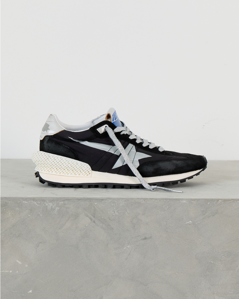 Running Marathon M2000 Sneaker Zwart Zilver
