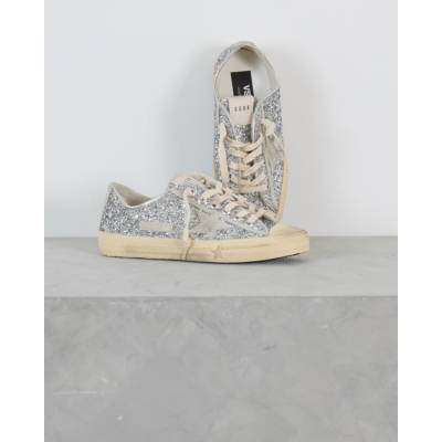 Golden Goose V-Star Sneaker met Glitters Zilver