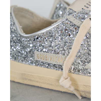 Golden Goose V-Star Sneaker met Glitters Zilver